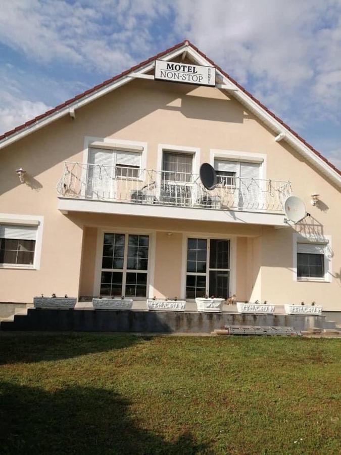 Motel Hummel Per Exteriér fotografie